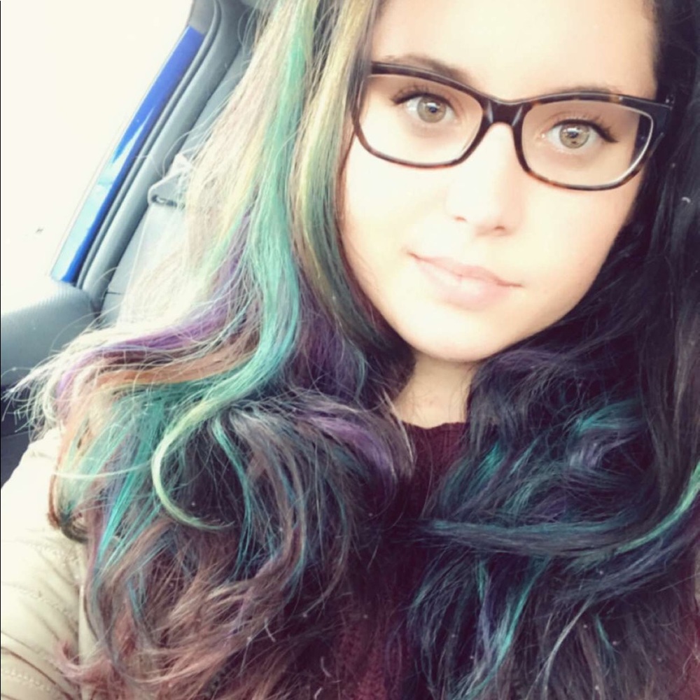 Meet your Posher, Kiley